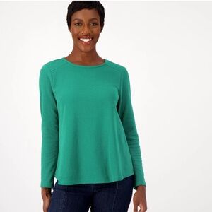 Denim & Co. Essentials Waffle Knit Round Neck Curved Hem Top Green A547127